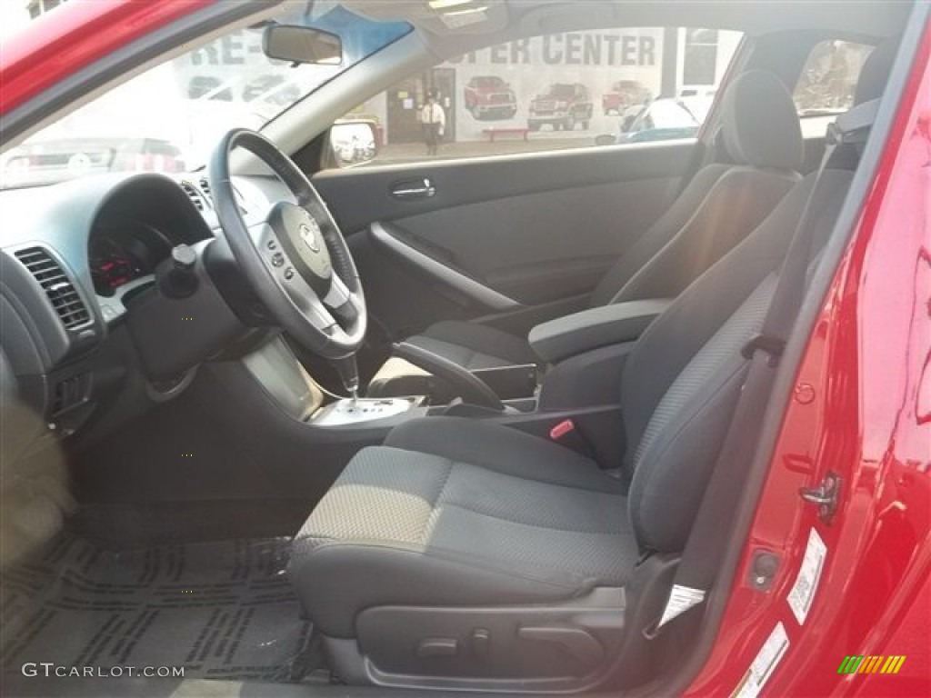 2009 Altima 2.5 S Coupe - Code Red Metallic / Charcoal photo #12