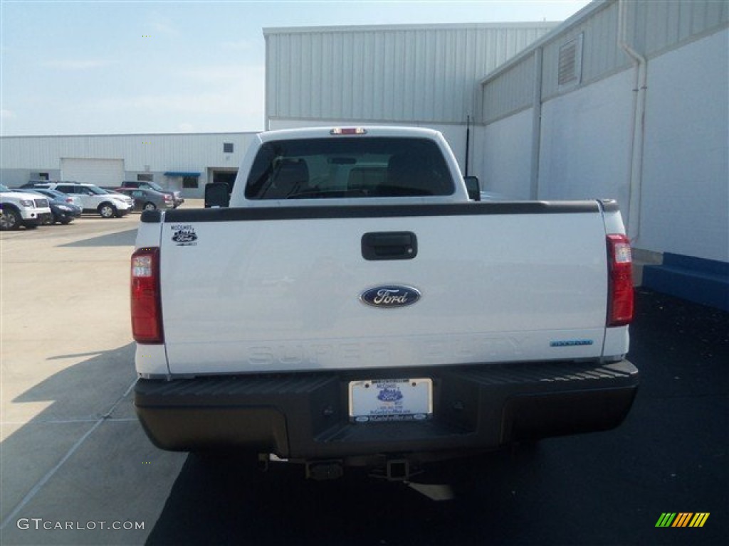 2012 F250 Super Duty XL Regular Cab - Oxford White / Steel photo #4