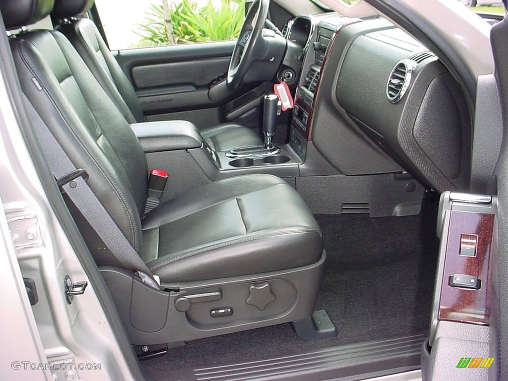 2006 Explorer Limited - Silver Birch Metallic / Black photo #11