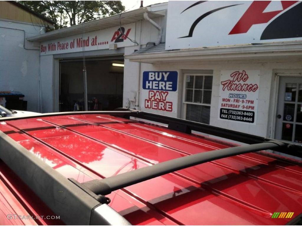 2005 Explorer XLT 4x4 - Redfire Metallic / Graphite photo #9