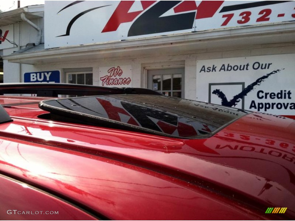 2005 Explorer XLT 4x4 - Redfire Metallic / Graphite photo #10