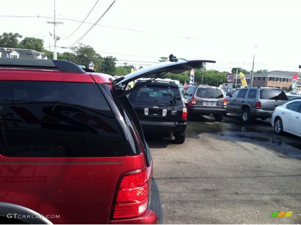 2005 Explorer XLT 4x4 - Redfire Metallic / Graphite photo #14