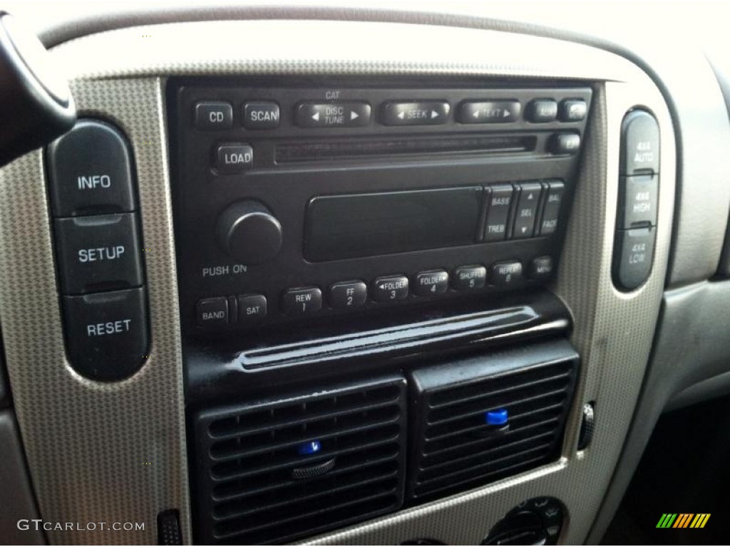 2005 Explorer XLT 4x4 - Redfire Metallic / Graphite photo #30