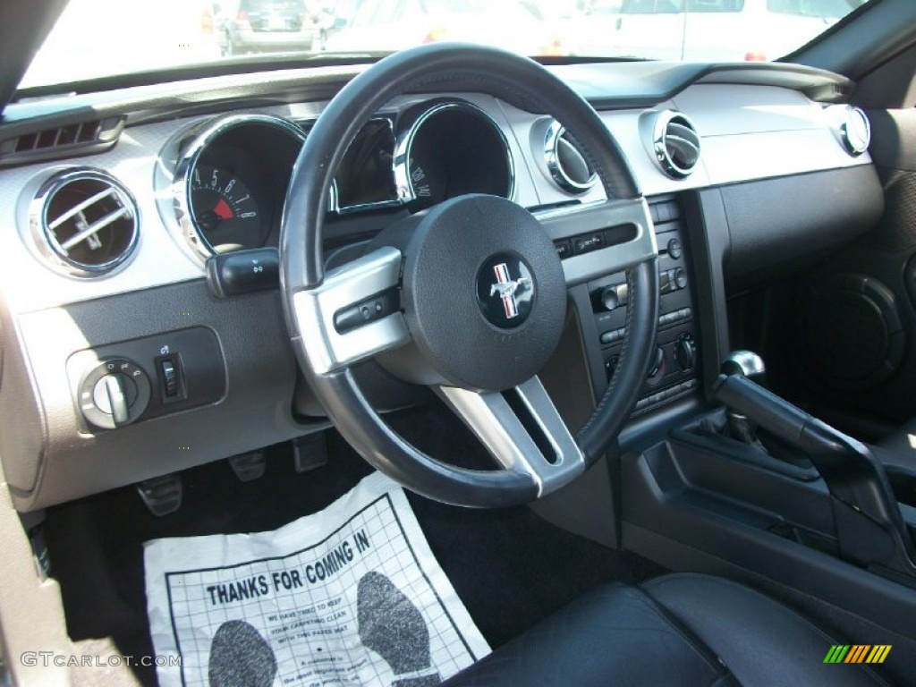 2006 Mustang GT Premium Convertible - Black / Dark Charcoal photo #7