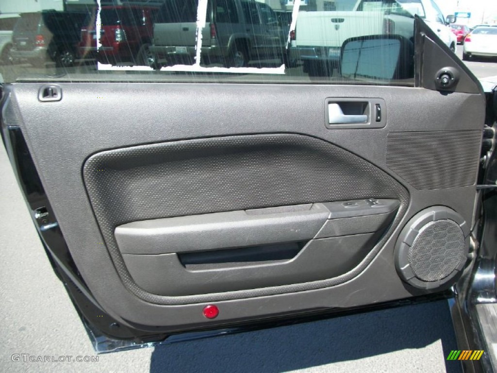 2006 Mustang GT Premium Convertible - Black / Dark Charcoal photo #18