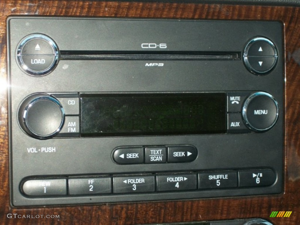 2008 Ford Taurus Limited Audio System Photo #69811261