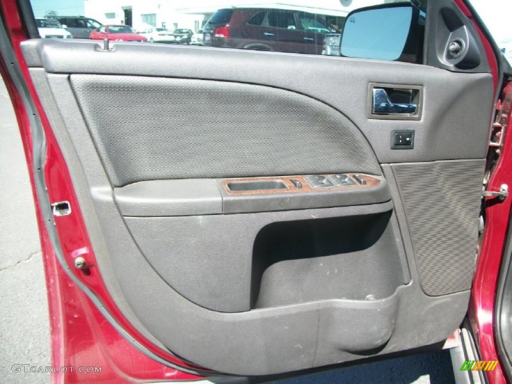 2008 Ford Taurus Limited Door Panel Photos