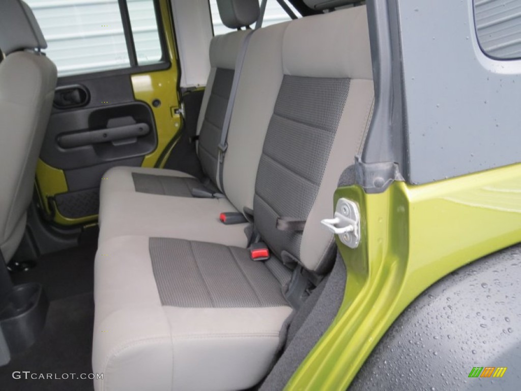 2008 Jeep Wrangler Unlimited X 4x4 Rear Seat Photo #69811438