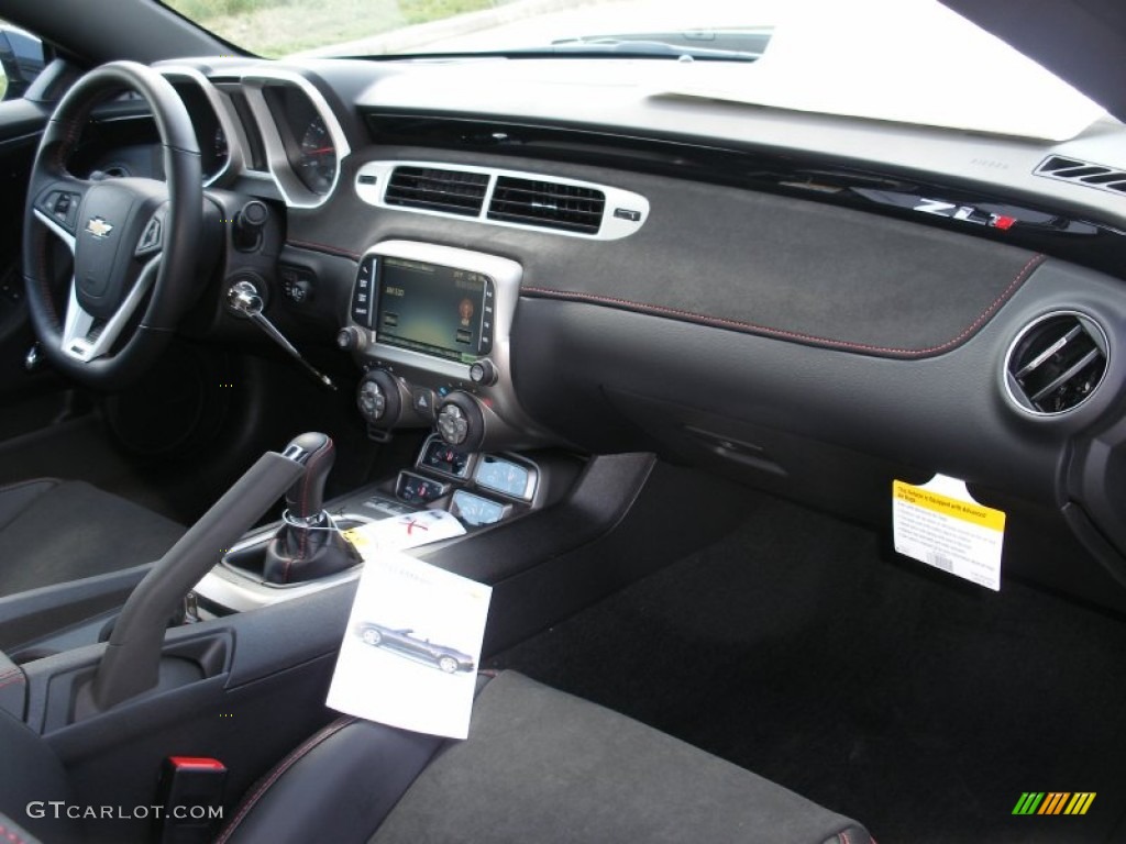 2013 Chevrolet Camaro ZL1 Black Dashboard Photo #69811756