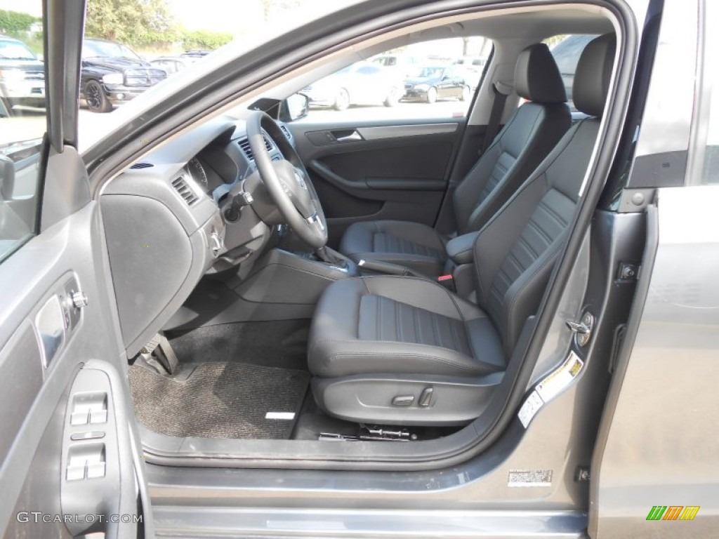 Titan Black Interior 2013 Volkswagen Jetta SEL Sedan Photo #69815226