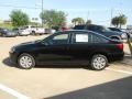 Black Uni - Jetta SE Sedan Photo No. 4