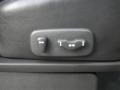 Silver Indulgence - QX 56 4WD Photo No. 24
