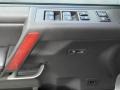 Silver Indulgence - QX 56 4WD Photo No. 33