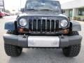 Black - Wrangler Unlimited Sahara 4x4 Photo No. 2