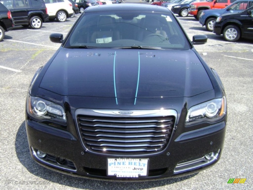 2012 300 S Mopar 