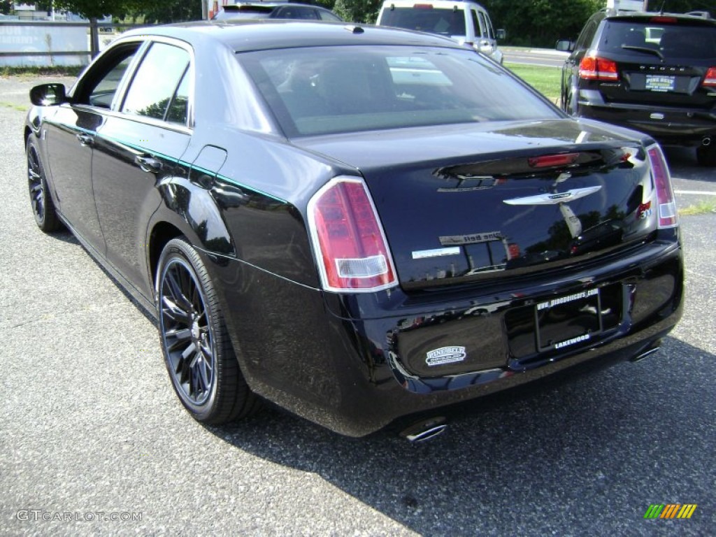 2012 300 S Mopar 