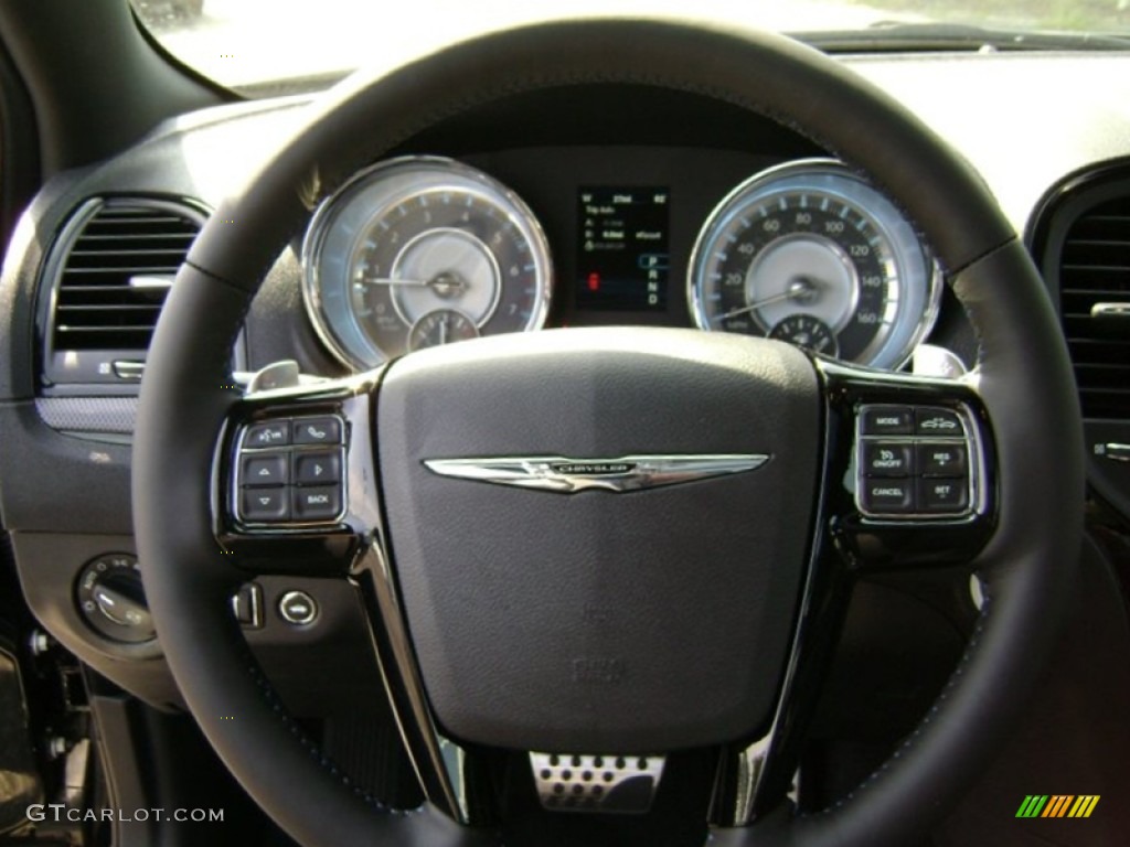 2012 Chrysler 300 S Mopar '12 Edition Steering Wheel Photos