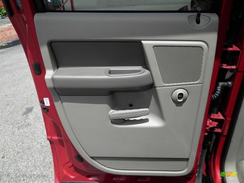 2006 Dodge Ram 3500 Laramie Quad Cab Dually Khaki Door Panel Photo #69819311