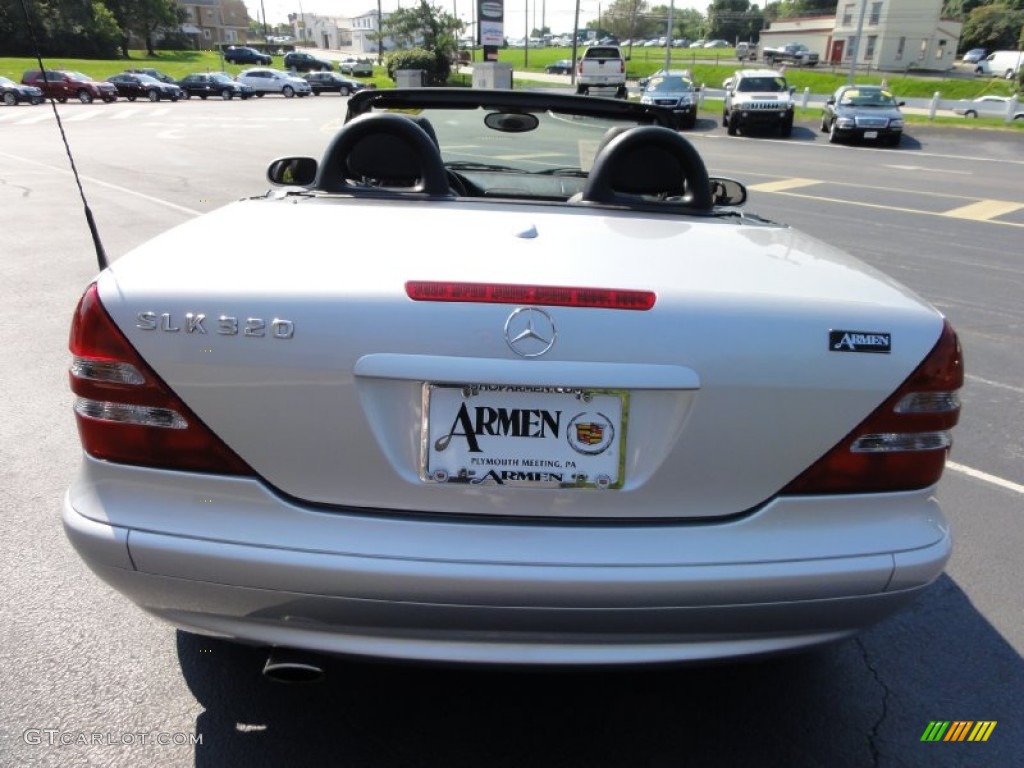 2003 SLK 320 Roadster - Brilliant Silver Metallic / Charcoal photo #11