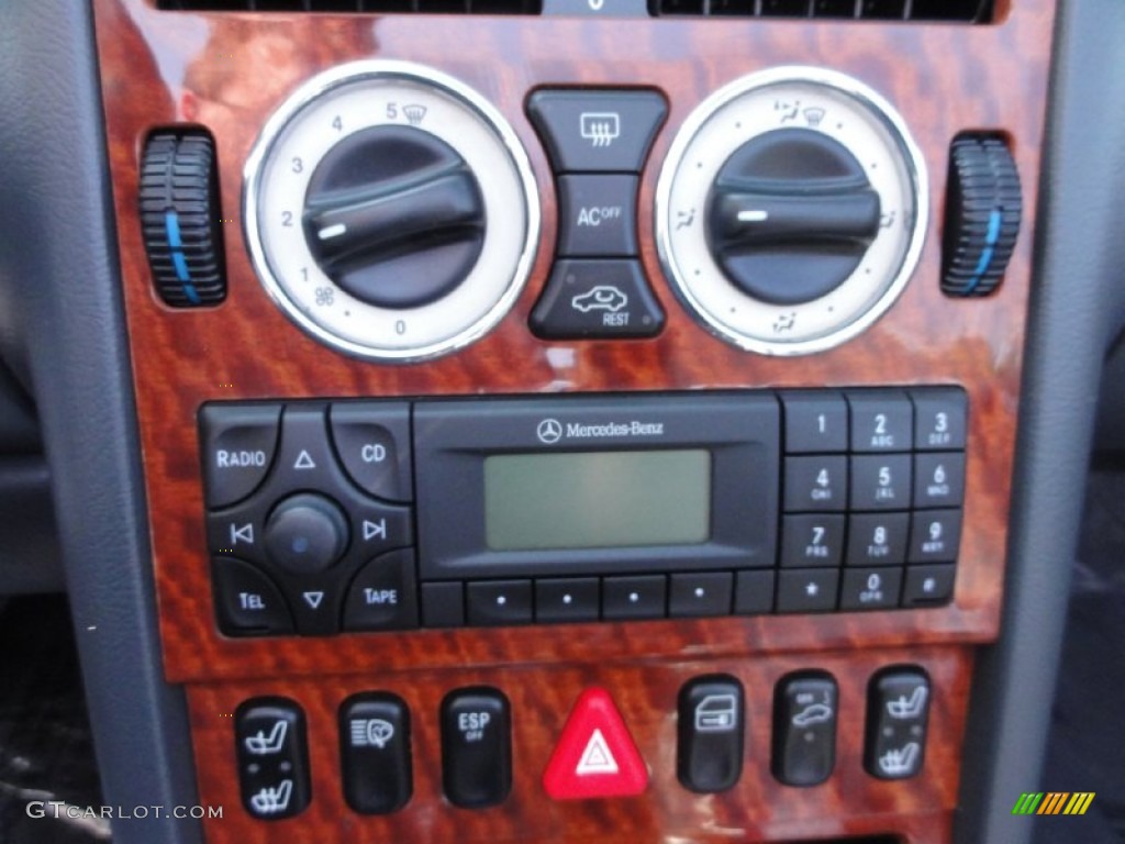 2003 Mercedes-Benz SLK 320 Roadster Controls Photo #69820870