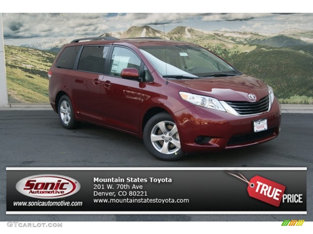 2013 Sienna LE - Salsa Red Pearl / Bisque photo #1