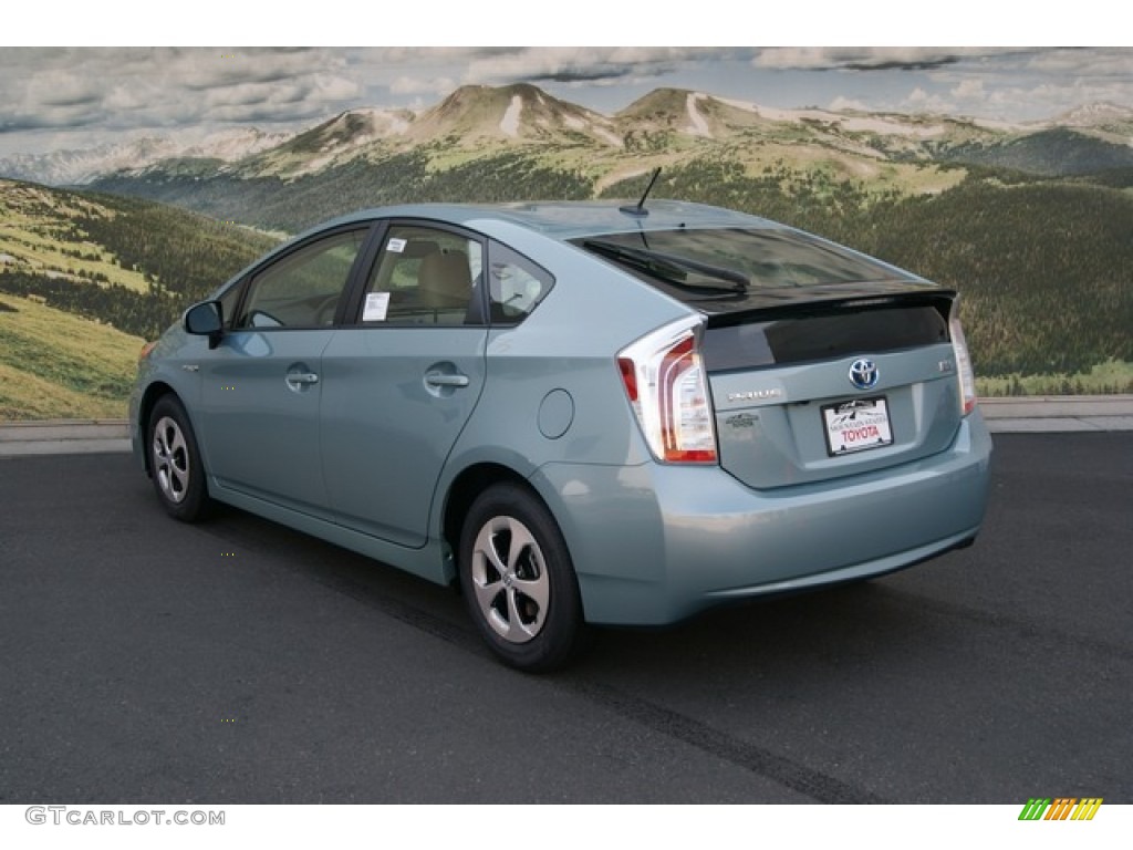 2012 Prius 3rd Gen Four Hybrid - Sea Glass Pearl / Bisque photo #2