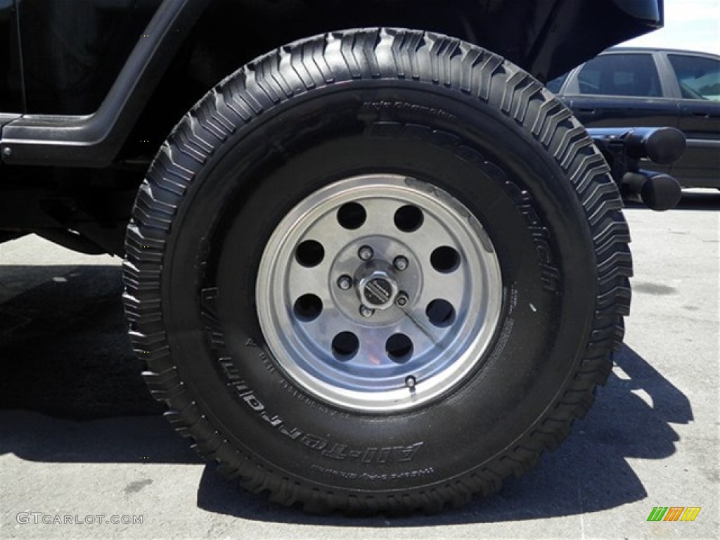 1991 Jeep Wrangler S 4x4 Custom Wheels Photo #69822559