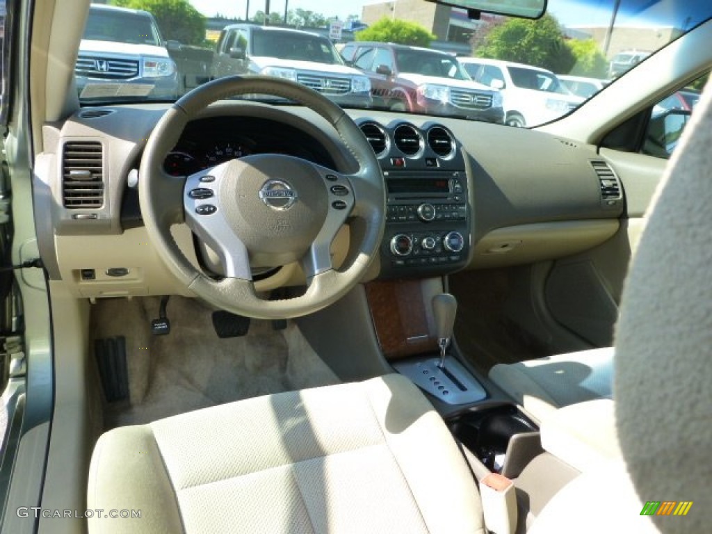 2007 Altima Hybrid - Metallic Jade / Blond photo #17