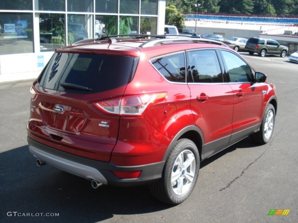 2013 Escape SE 1.6L EcoBoost 4WD - Ruby Red Metallic / Charcoal Black photo #8