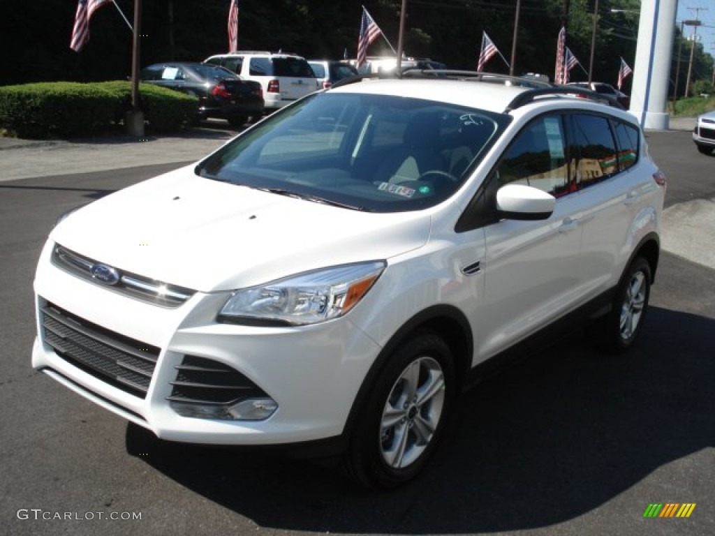 2013 Escape SE 1.6L EcoBoost 4WD - White Platinum Metallic Tri-Coat / Charcoal Black photo #4