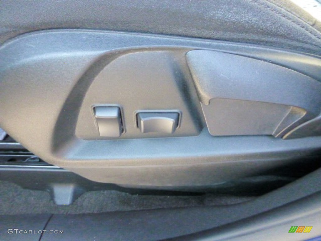 2010 Equinox LS AWD - Navy Blue Metallic / Jet Black/Light Titanium photo #16