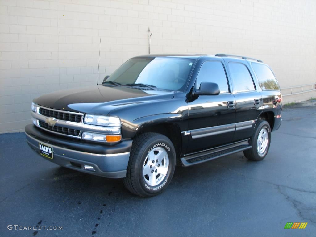 2004 Tahoe LS - Black / Gray/Dark Charcoal photo #2