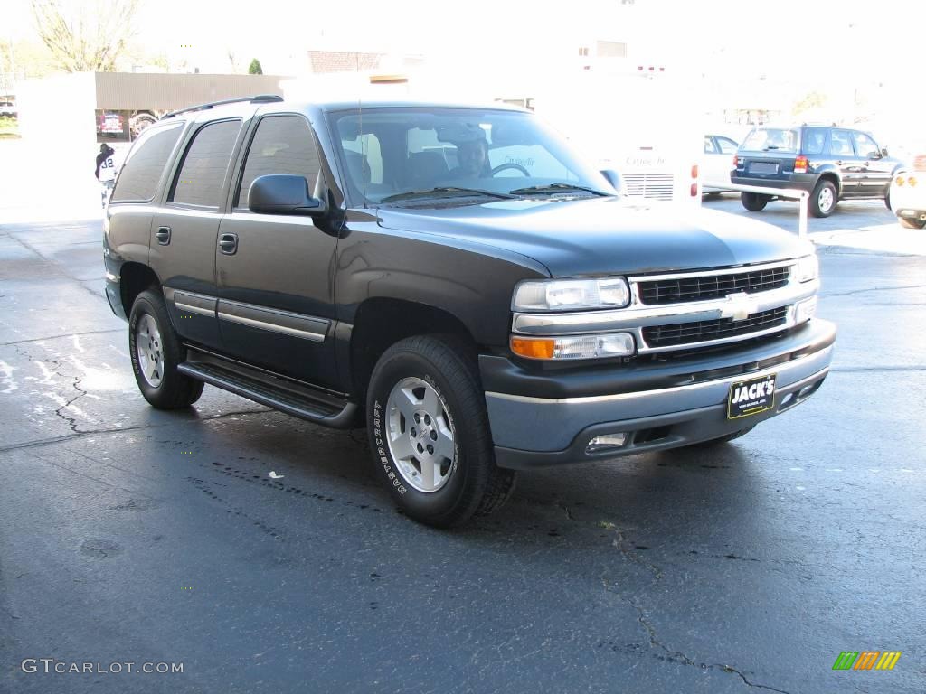 2004 Tahoe LS - Black / Gray/Dark Charcoal photo #4