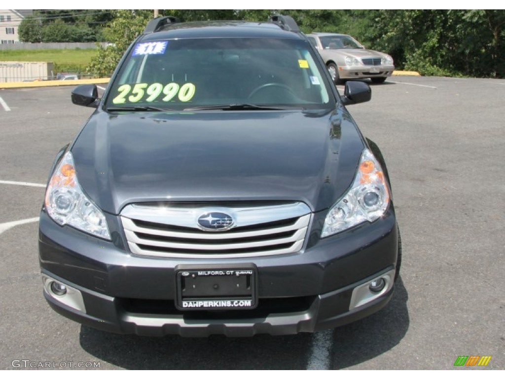 2011 Outback 2.5i Premium Wagon - Graphite Gray Metallic / Off Black photo #2