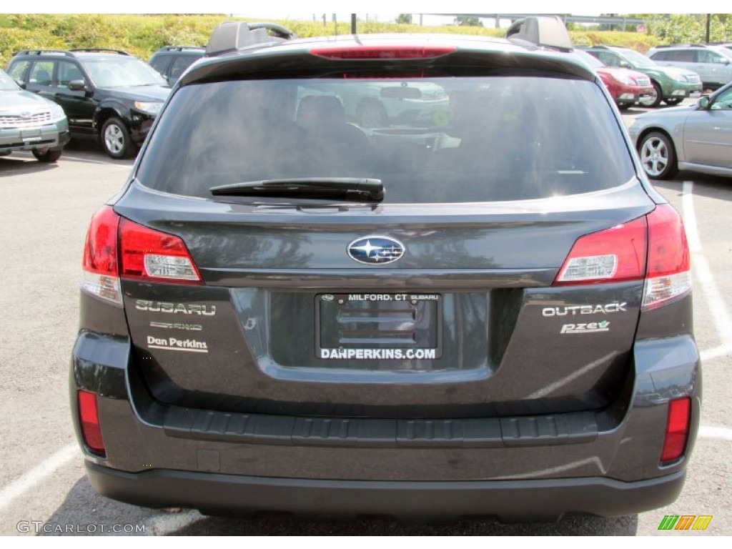 2011 Outback 2.5i Premium Wagon - Graphite Gray Metallic / Off Black photo #7