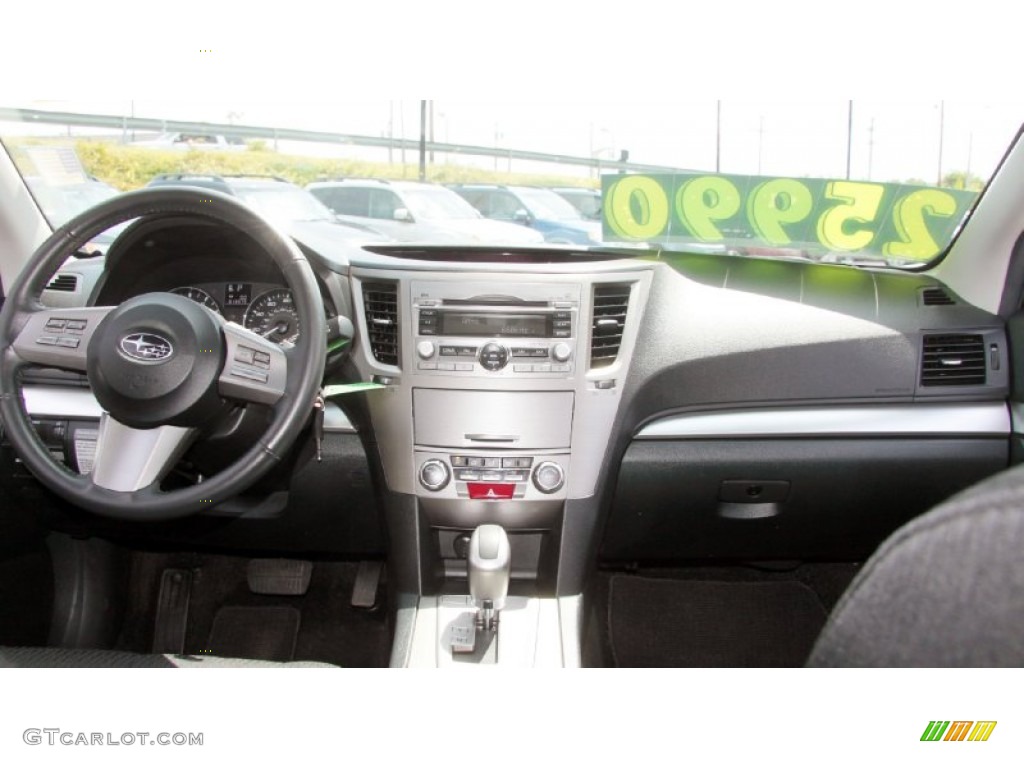 2011 Outback 2.5i Premium Wagon - Graphite Gray Metallic / Off Black photo #8