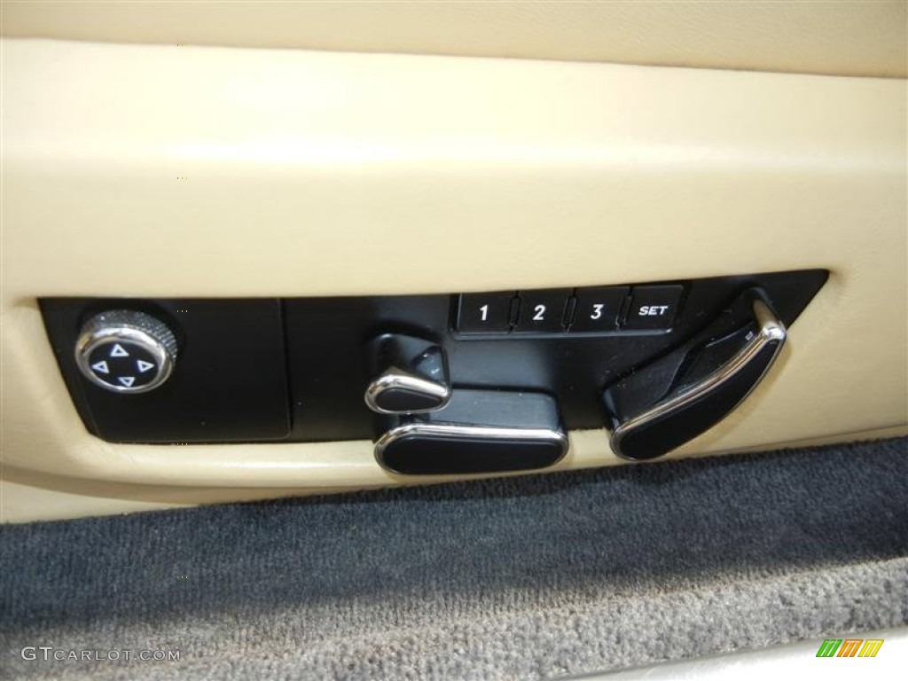 2005 Bentley Continental GT Standard Continental GT Model Controls Photo #69827764