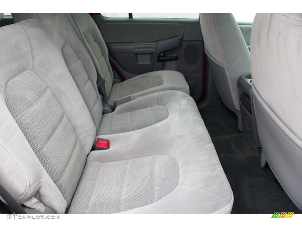 2005 Ford Explorer XLT Rear Seat Photo #69827824