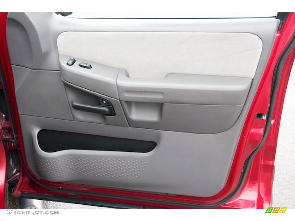2005 Ford Explorer XLT Graphite Door Panel Photo #69827908