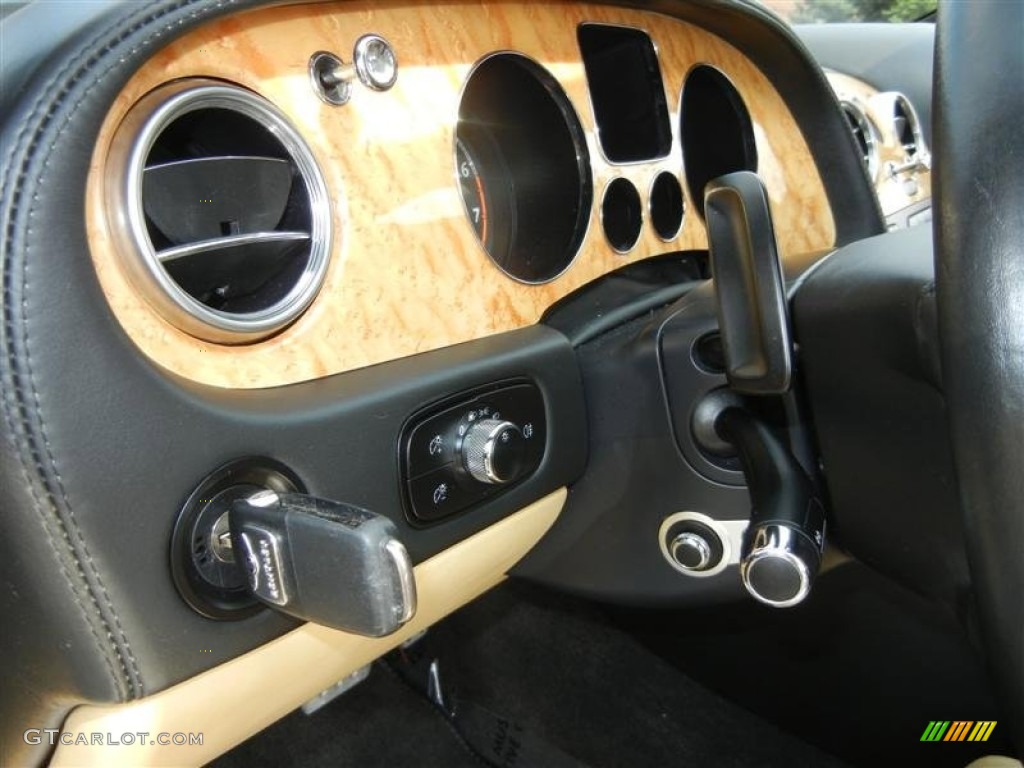 2005 Bentley Continental GT Standard Continental GT Model Controls Photo #69828016