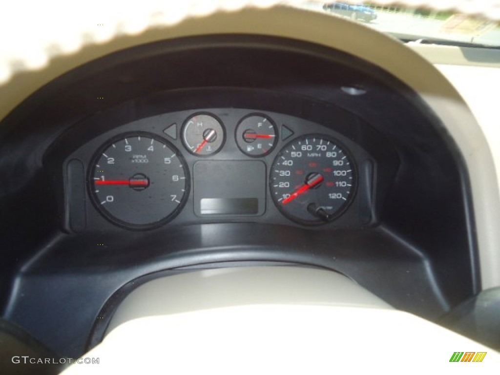 2005 Ford Freestyle SEL AWD Gauges Photo #69829207
