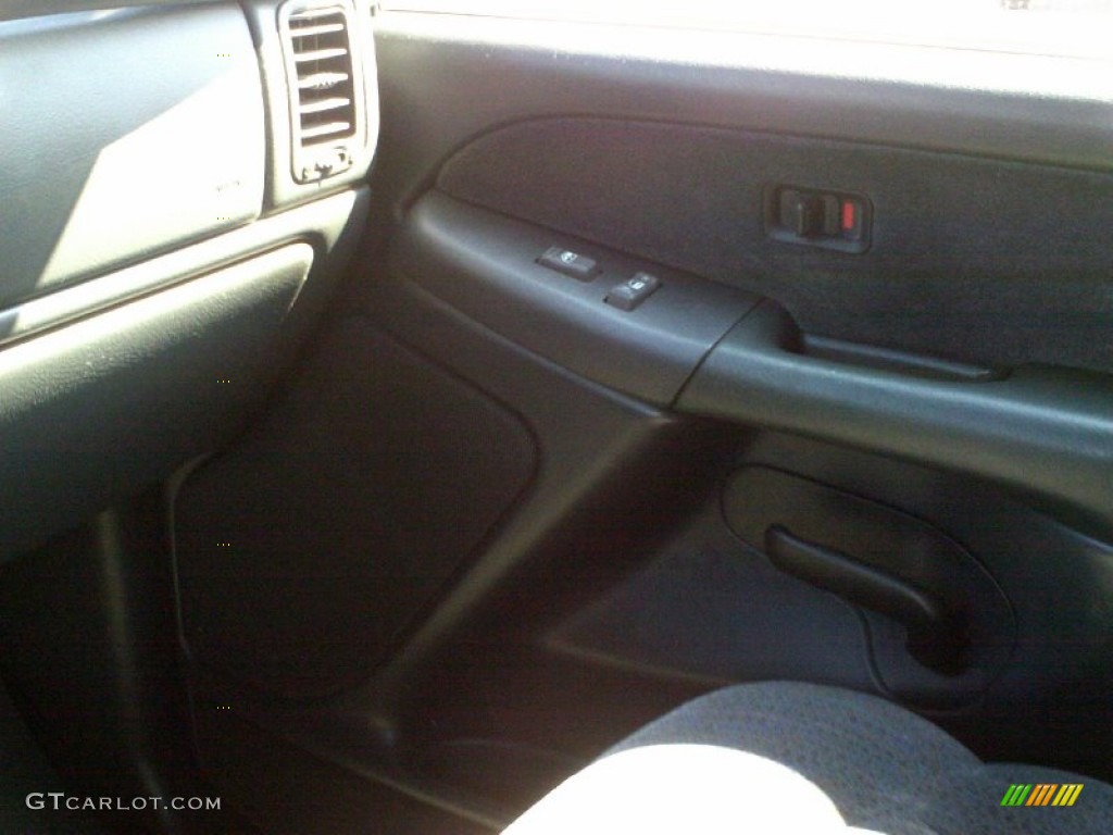 1999 Silverado 1500 LS Extended Cab 4x4 - Victory Red / Graphite photo #25