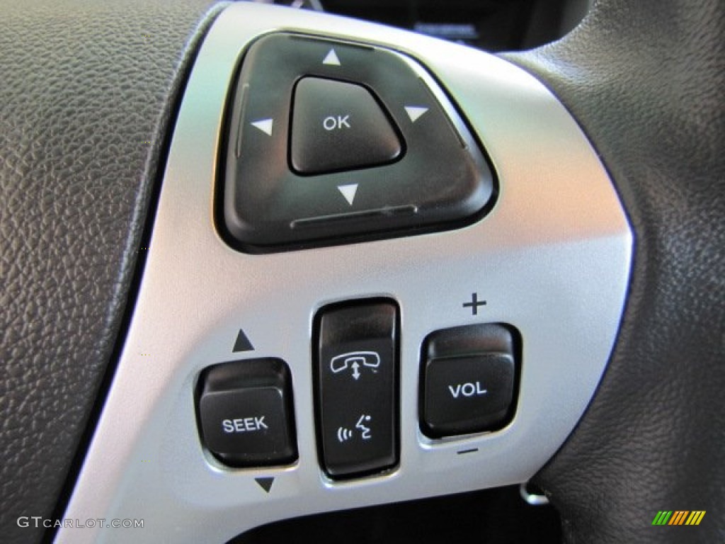 2013 Ford Explorer XLT Controls Photo #69830497