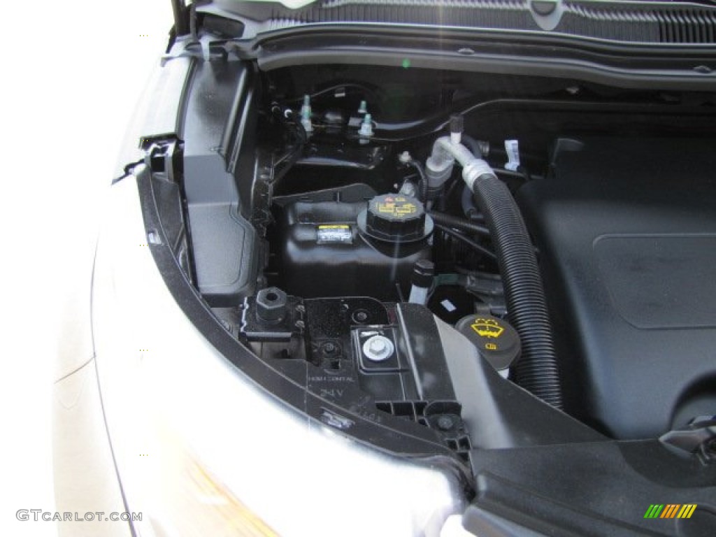 2013 Ford Explorer XLT 3.5 Liter DOHC 24-Valve Ti-VCT V6 Engine Photo #69830557