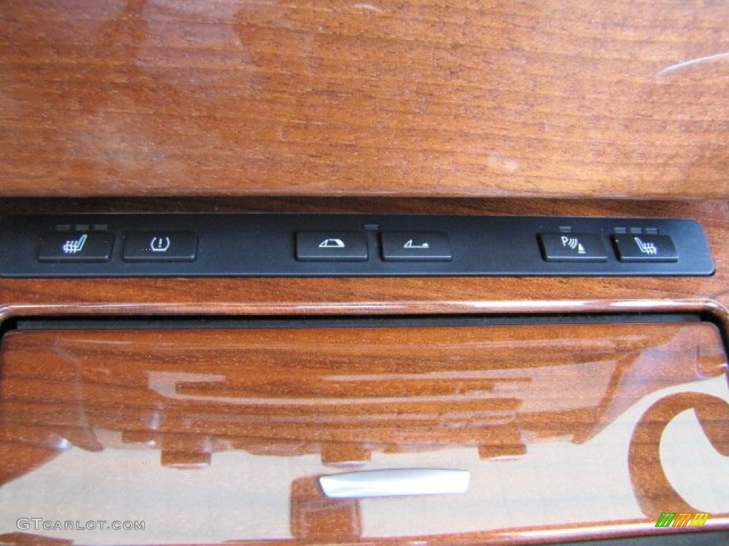 2008 BMW M6 Convertible Controls Photo #69831166