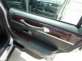 Silver Birch Metallic - Town Car Signature Limited Photo No. 14