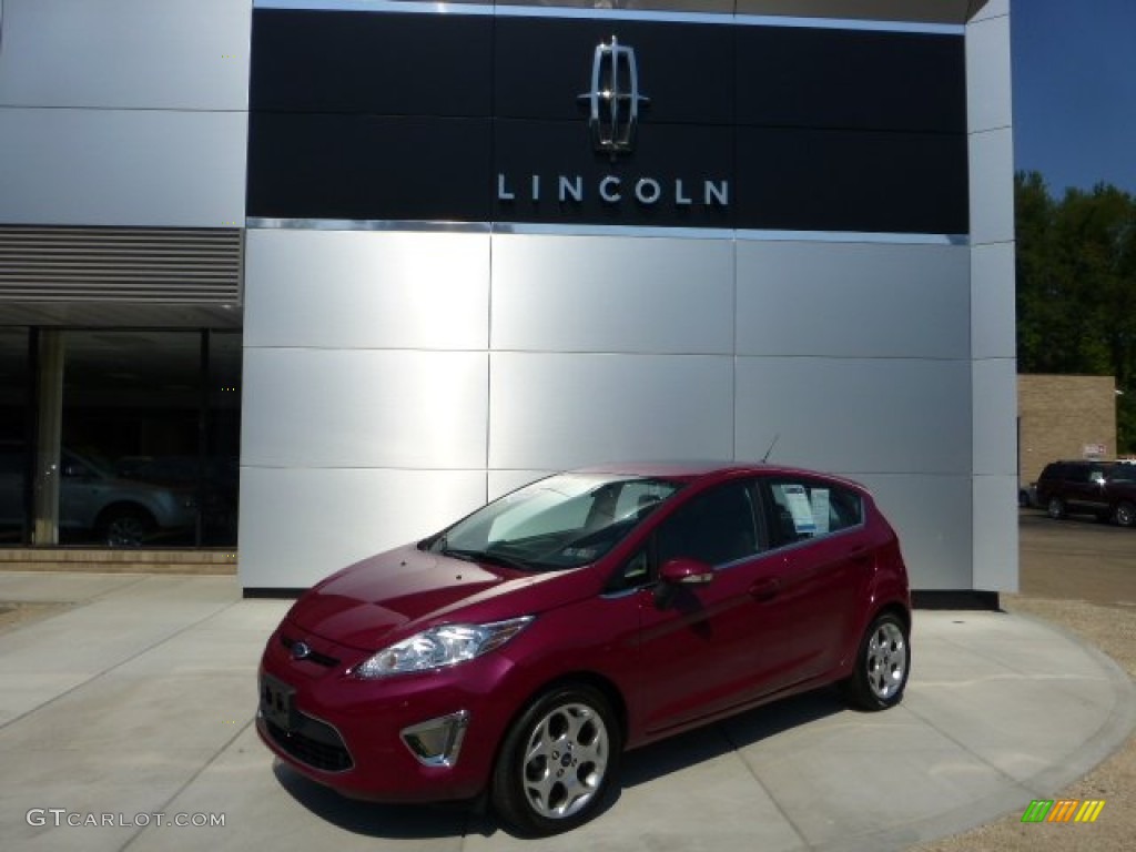 2011 Fiesta SES Hatchback - Bright Magenta Metallic / Charcoal Black/Blue Cloth photo #1