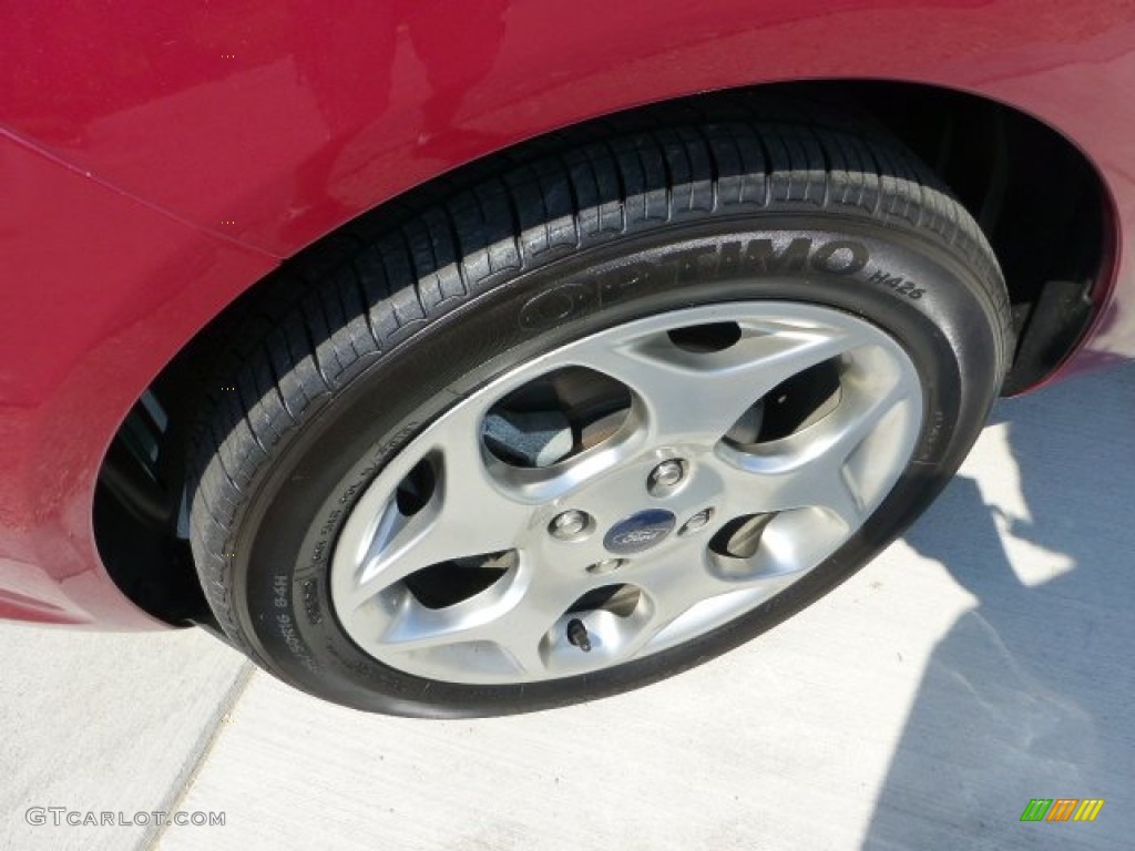 2011 Ford Fiesta SES Hatchback Wheel Photo #69832603