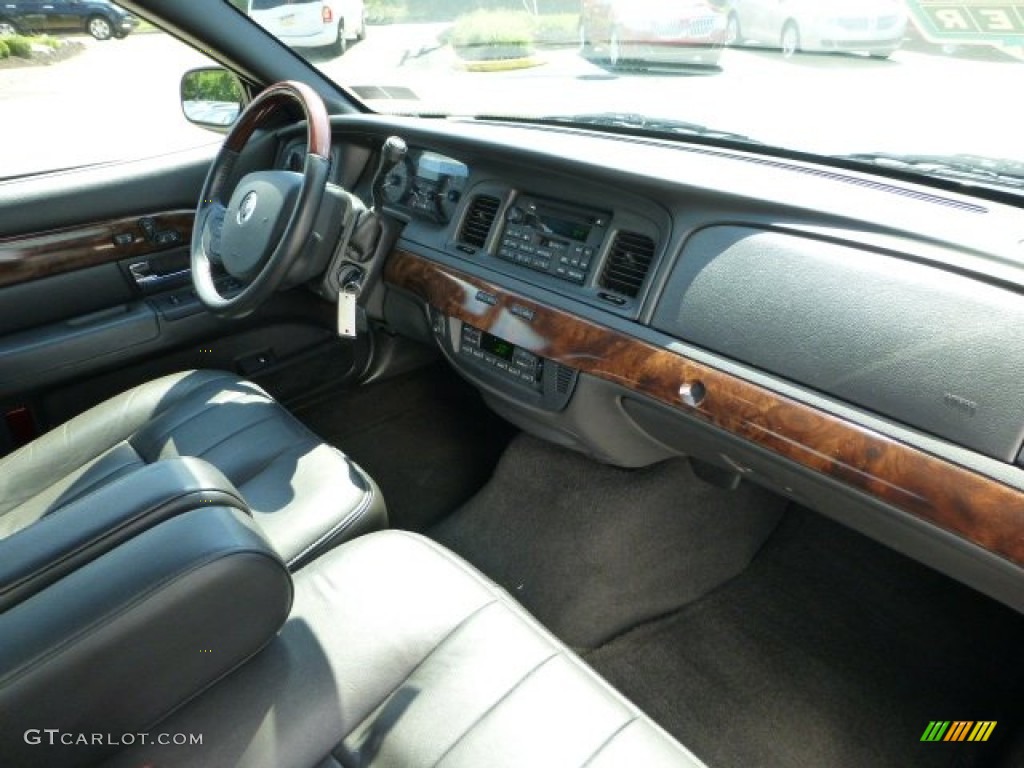 2006 Mercury Grand Marquis LS Ultimate Charcoal Black Dashboard Photo #69833299