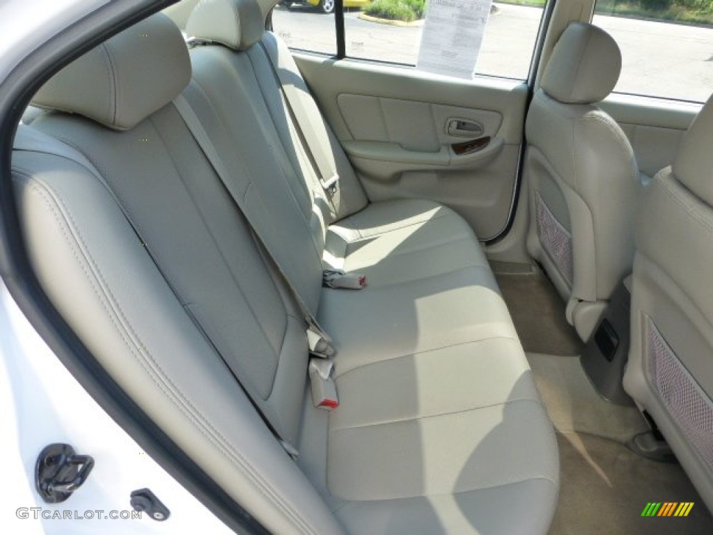 2006 Elantra Limited Sedan - Nordic White / Beige photo #13